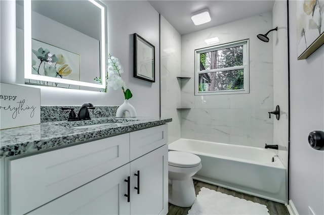 2162 Westover Dr, Atlanta, GA 30344 - full bath featuring vanity, toilet, and shower / bathtub combination