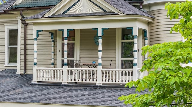property entrance with a porch