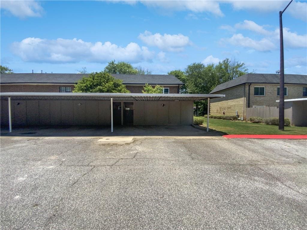 view of front of house featuring a carport