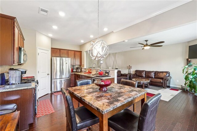 1210 Hampton Oaks Dr, Alpharetta, GA 30004