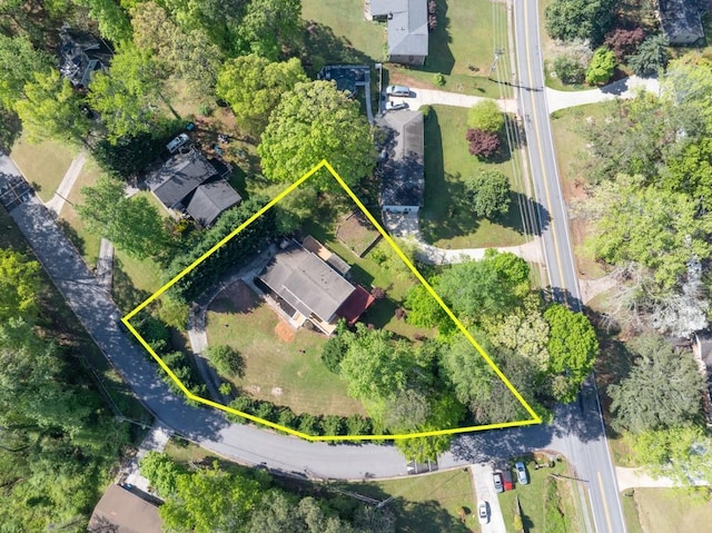 1647 Grandeus Ln SW, Stone Mountain, GA 30087 - aerial view of property's location featuring property boundaries highlighted