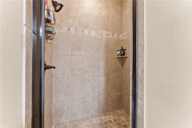 4729 Deer Creek Ct, Flowery Branch, GA 30542 - full bathroom with a stall shower