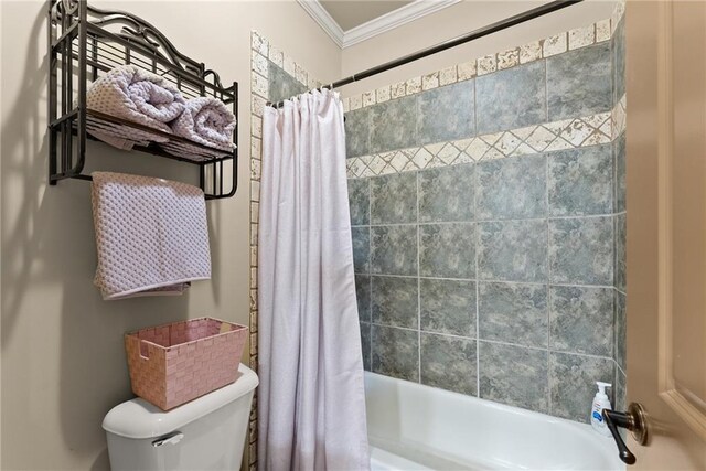 4729 Deer Creek Ct, Flowery Branch, GA 30542 - bathroom with ornamental molding, toilet, and shower / tub combo