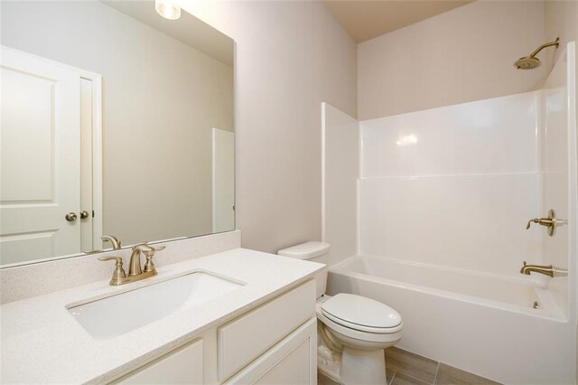 8245 Dawson View Way, Cumming, GA 30028 - full bath with toilet, washtub / shower combination, and vanity
