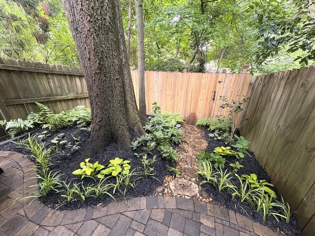 380 Grant Cir SE Unit 110, Atlanta, GA 30315 - view of fenced backyard