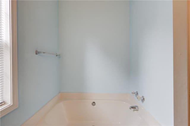 965 Under Ct, Sugar Hill, GA 30518 - full bathroom with a garden tub