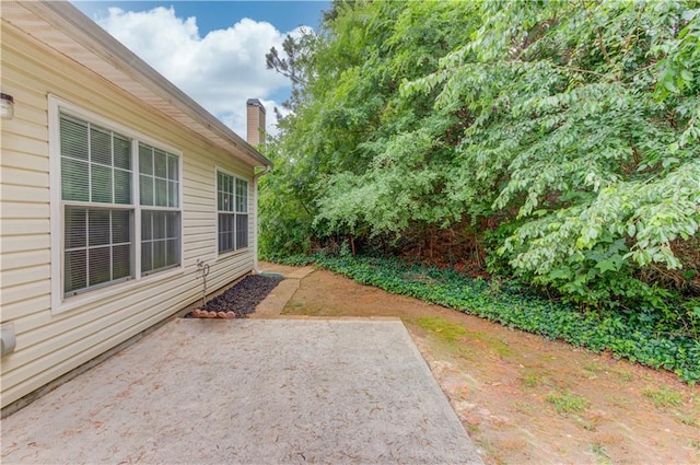 965 Under Ct, Sugar Hill, GA 30518 - view of yard with a patio area