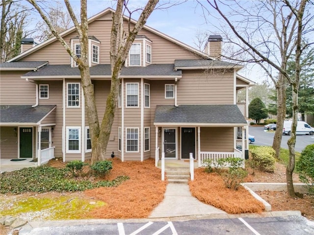 view of front of home featuring a porch