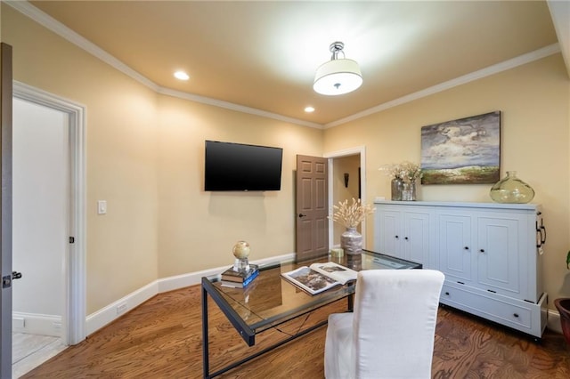 office space with recessed lighting, baseboards, wood finished floors, and ornamental molding