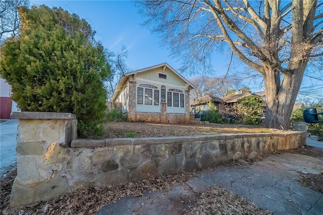 view of front of property