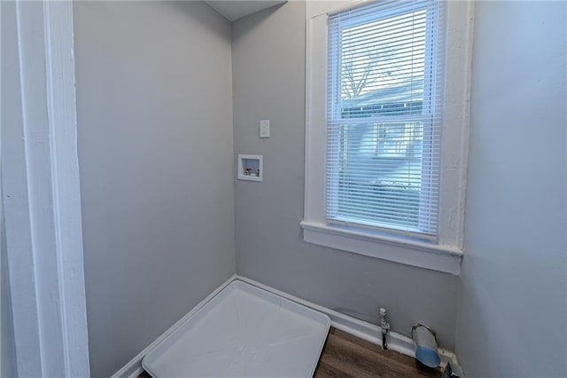 laundry room featuring washer hookup