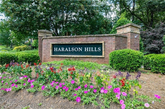 5004 Haralson Way SW, Lilburn, GA 30047 - view of community sign