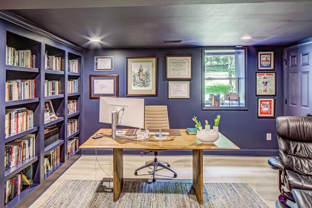 1343 Peachtree Battle Ave NW, Atlanta, GA 30327 - office area featuring wood finished floors and baseboards
