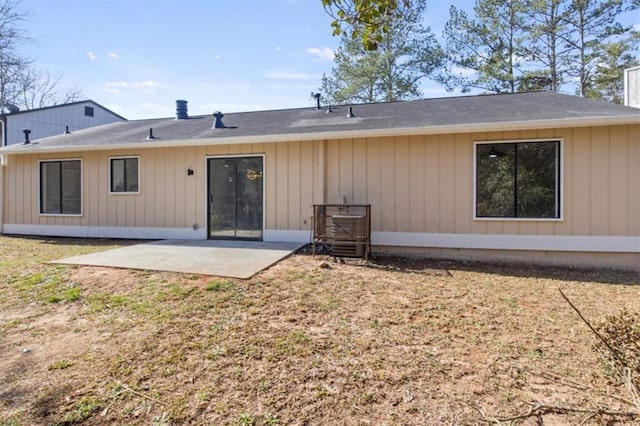 4912 Bayside Ct, Stone Mountain, GA 30088 - rear view of property featuring a patio
