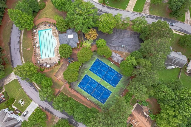 10865 Glenhurst Pass, Duluth, GA 30097 - bird's eye view of a pool area