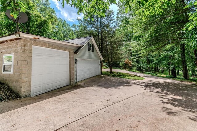 21 Basin Ct, Jasper, GA 30143 - entrance to property with stone siding