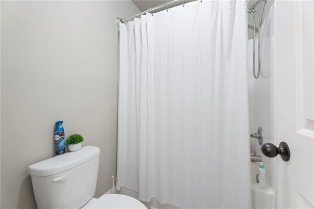 2040 Harvest Ridge Cir, Buford, GA 30519 - full bathroom with toilet and shower / bathtub combination with curtain