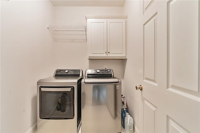 656 Deerwood Way, Evans, GA 30809 - laundry room with separate washer and dryer, cabinet space, and baseboards