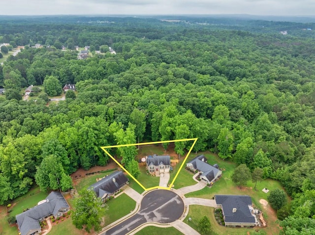 1464 Fieldstone Ct, Winder, GA 30680 - aerial overview of property's location with a heavily wooded area and property boundaries highlighted