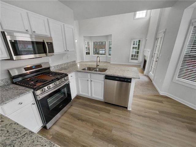 2231 Mill Garden Pl, Buford, GA 30519 - bathroom featuring vanity, shower / washtub combination, and tile patterned floors