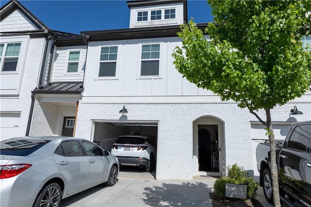 82 Auburn Run Ln, Auburn, GA 30011