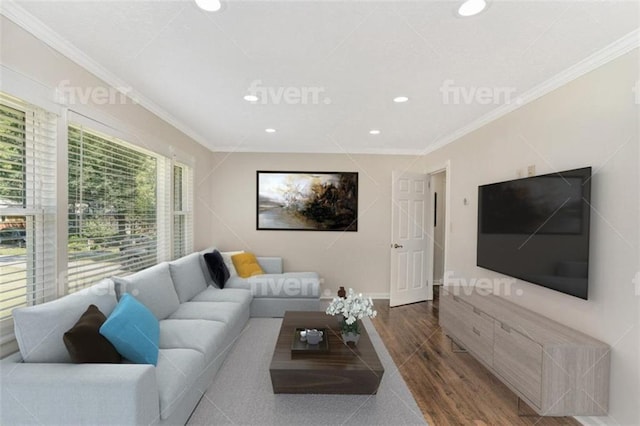 living area with recessed lighting, baseboards, ornamental molding, and wood finished floors
