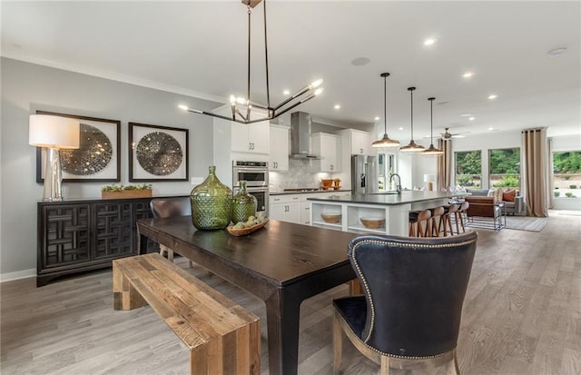 1088 Battery Park Rd, Decatur, GA 30033 - dining area featuring recessed lighting, light wood finished floors, ornamental molding, and baseboards