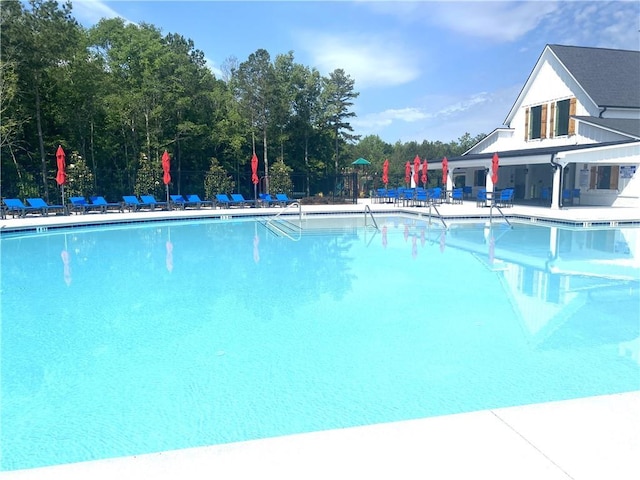 1141 Kingston Ave, Buckhead, GA 30625 - community pool featuring a patio area