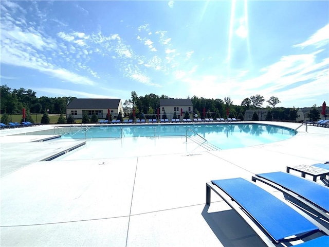 1141 Kingston Ave, Buckhead, GA 30625 - community pool featuring a patio area