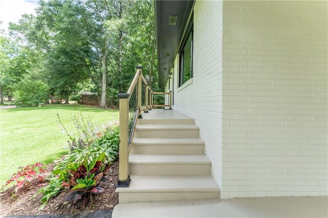 3620 W Lawrenceville St, Duluth, GA 30096 - view of staircase