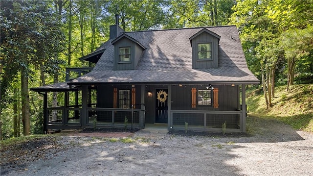 view of front of home with covered porch