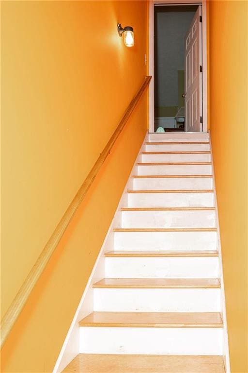 68 Paradise Pointe, Douglasville, GA 30134 - view of stairway