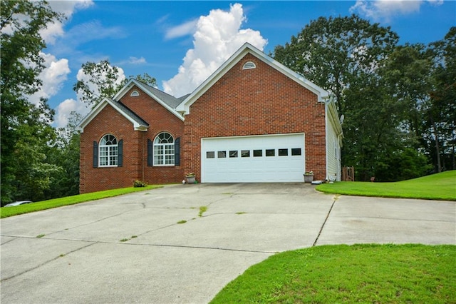 view of front of home with a front lawn