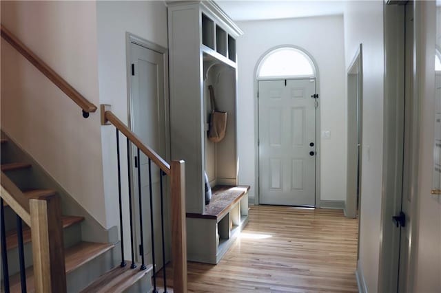 2193 Kildare Way NW, Kennesaw, GA 30152 - entryway with light wood finished floors and stairway