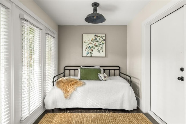 9129 Selborne Ln, Chattahoochee Hills, GA 30268 - view of bedroom