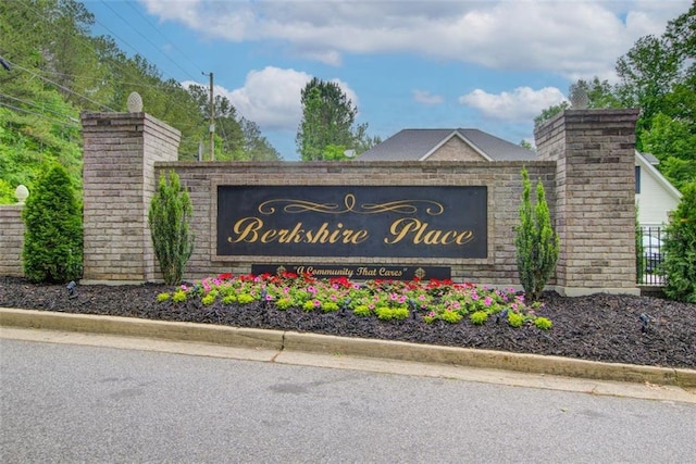 468 Berkshire Pl, Fairburn, GA 30213 - view of community sign