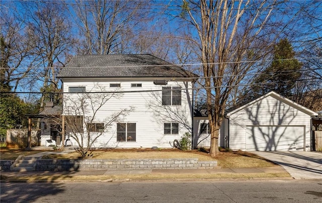 view of front of house featuring a garage and driveway