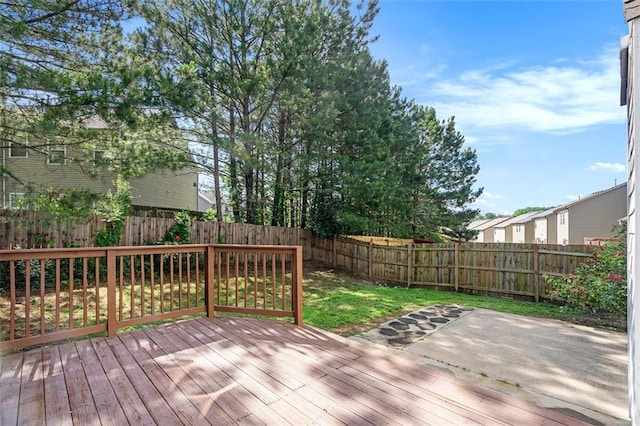 5712 Grande River Rd, Atlanta, GA 30349 - view of wooden deck