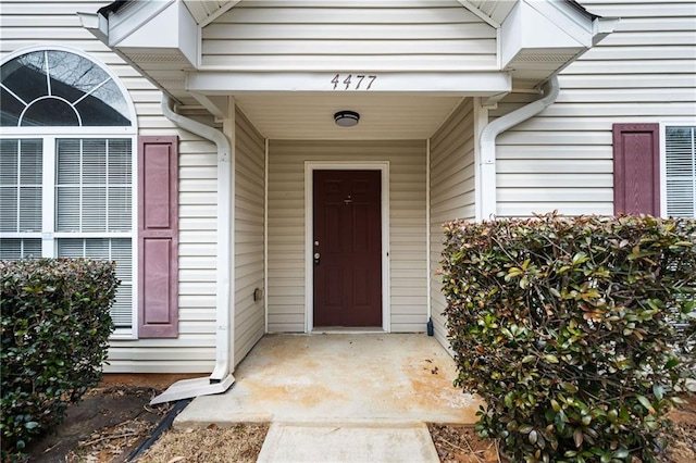 view of property entrance