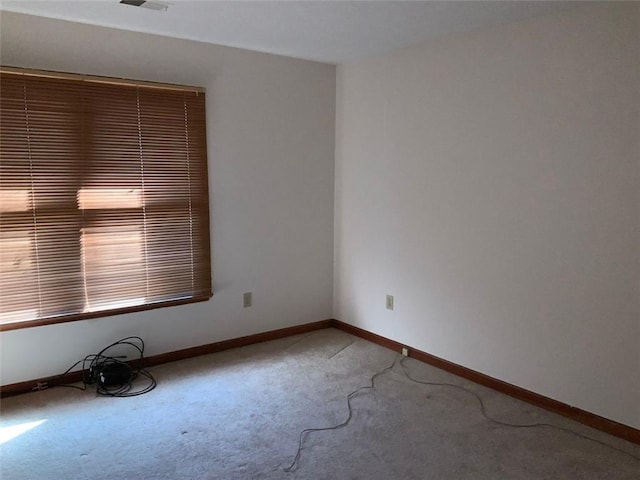 view of carpeted spare room