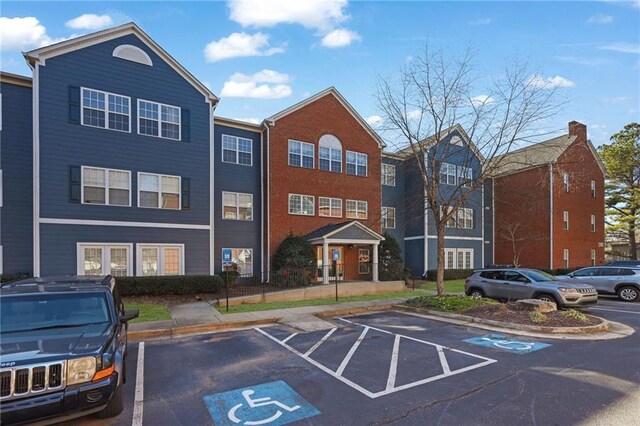 3302 Dogwood Dr Unit 123, Atlanta GA, 30354, 2 bedrooms, 2 baths condo for sale