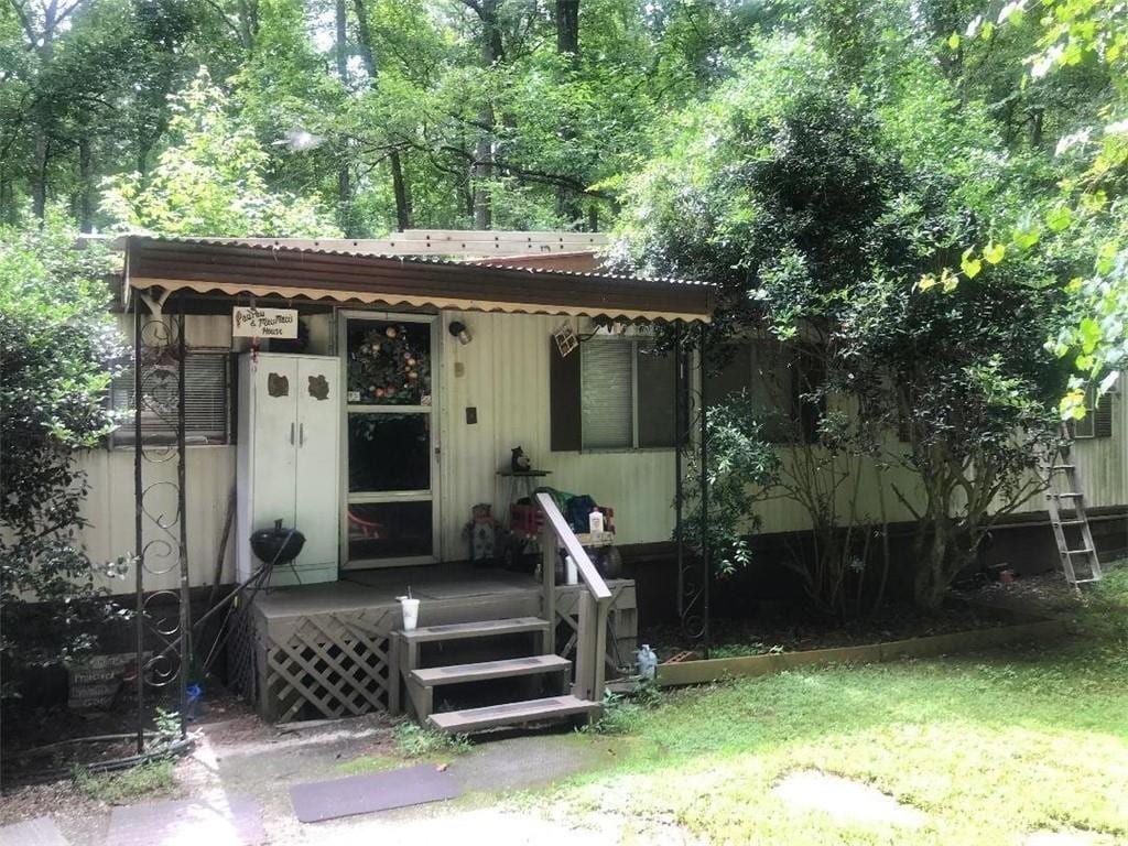 1940 Lee Rd, Lithia Springs, GA 30122