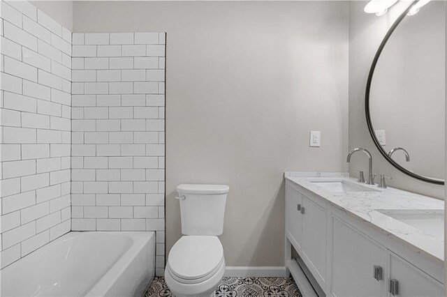 bathroom with tiled shower / bath combo