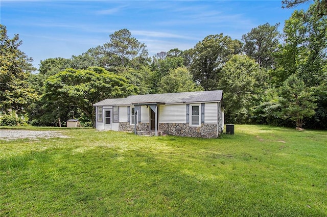 1186 Eastview Rd NE, Conyers, GA 30012 - manufactured / mobile home with stone siding and a front yard