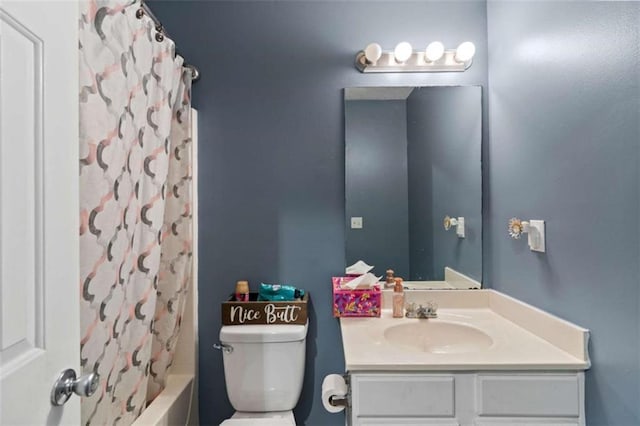 220 Brookstone Trl, Braselton, GA 30517 - bathroom featuring vanity and shower / tub combo