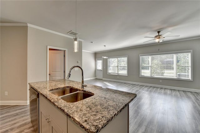 4421 Fulson Dr, Lilburn, GA 30047 - kitchen featuring a sink, stainless steel dishwasher, open floor plan, light wood-type flooring, and ornamental molding