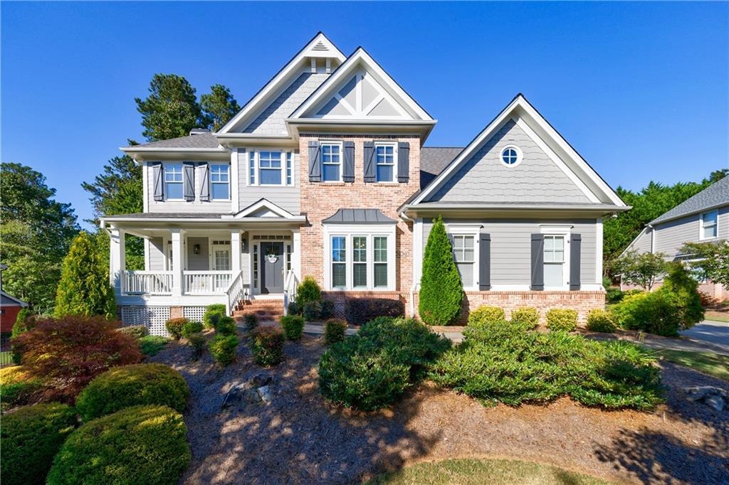 view of front of house with a porch