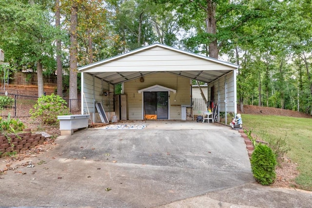 exterior space featuring a yard