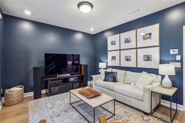 408 Townly Ct, Alpharetta, GA 30009 - living room featuring wood finished floors, baseboards, and recessed lighting