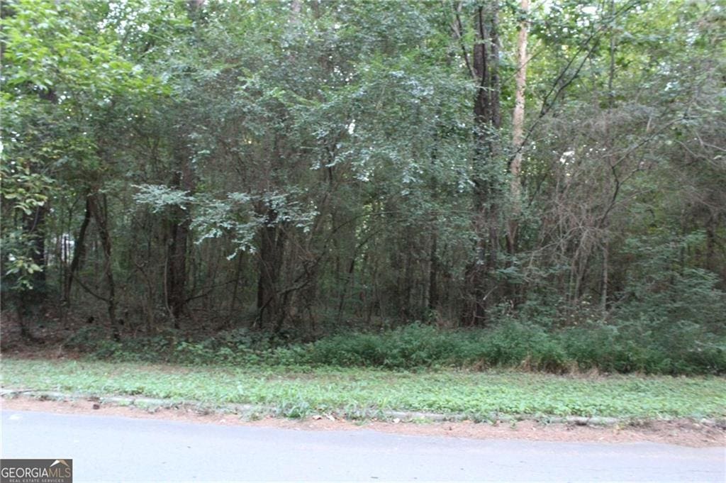 5743 Tunbridge Wells Rd, Lithonia, GA 30058